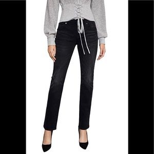 🔥Bcbgmaxazria straight leg distressed jean🔥